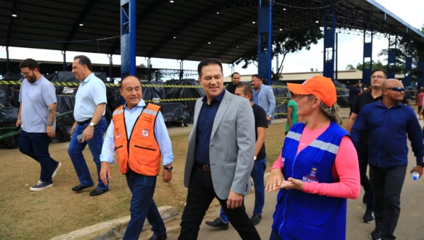 Acompanhado por representantes do TJ, MP e TCE, Bocalom visita Parque de Exposições   